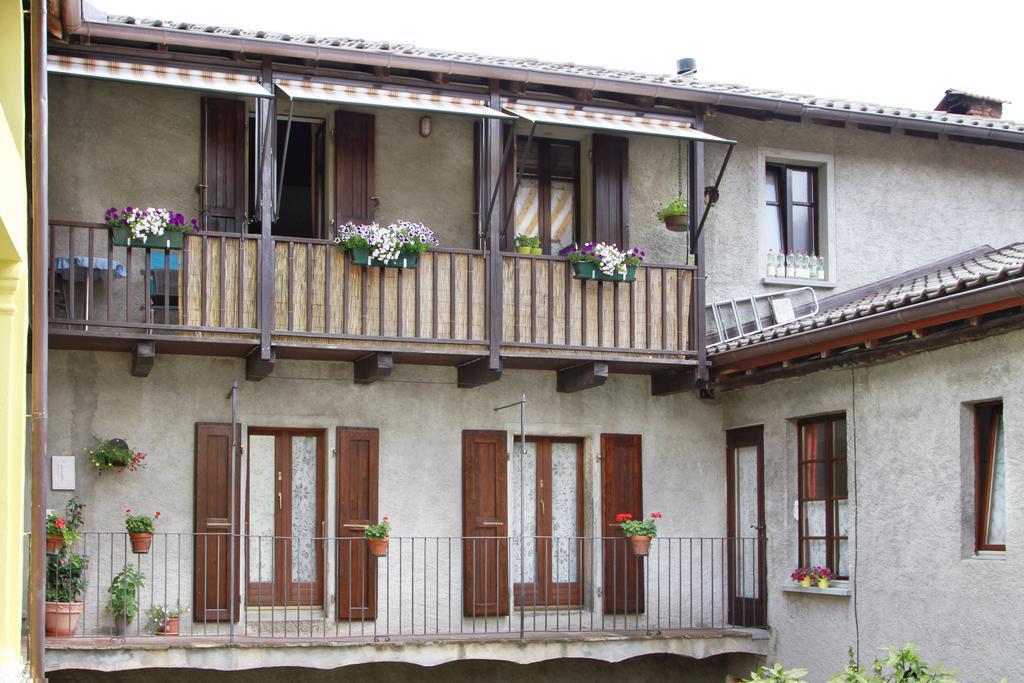 Ca' Di Pincia Acomodação com café da manhã Astano Exterior foto